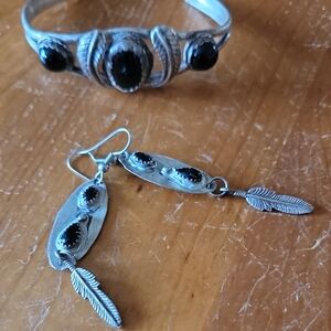 Elegant Silver and Black Jewelry Set